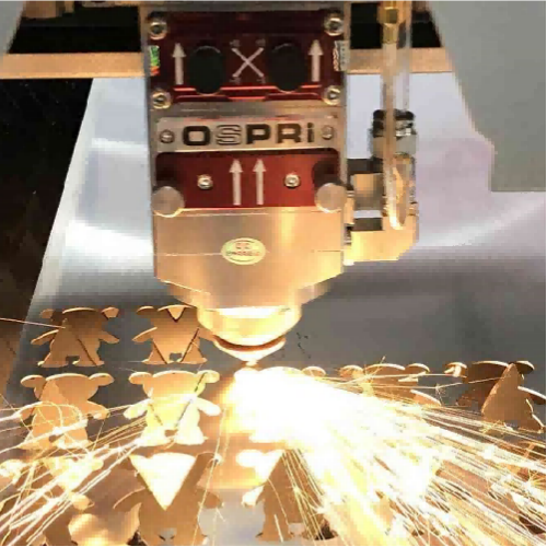 試作から量産までの連続供給を示す板金加工部品